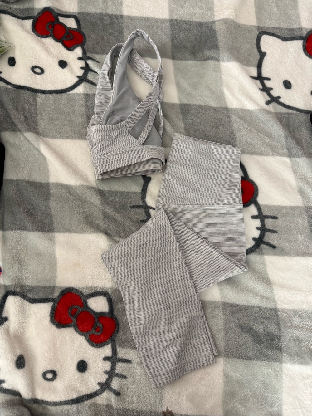 lululemon athletica Light Grey workout set